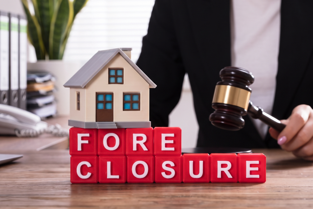 Will Filing Bankruptcy Stop Foreclosure? What Kentucky Homeowners Need to Know…
